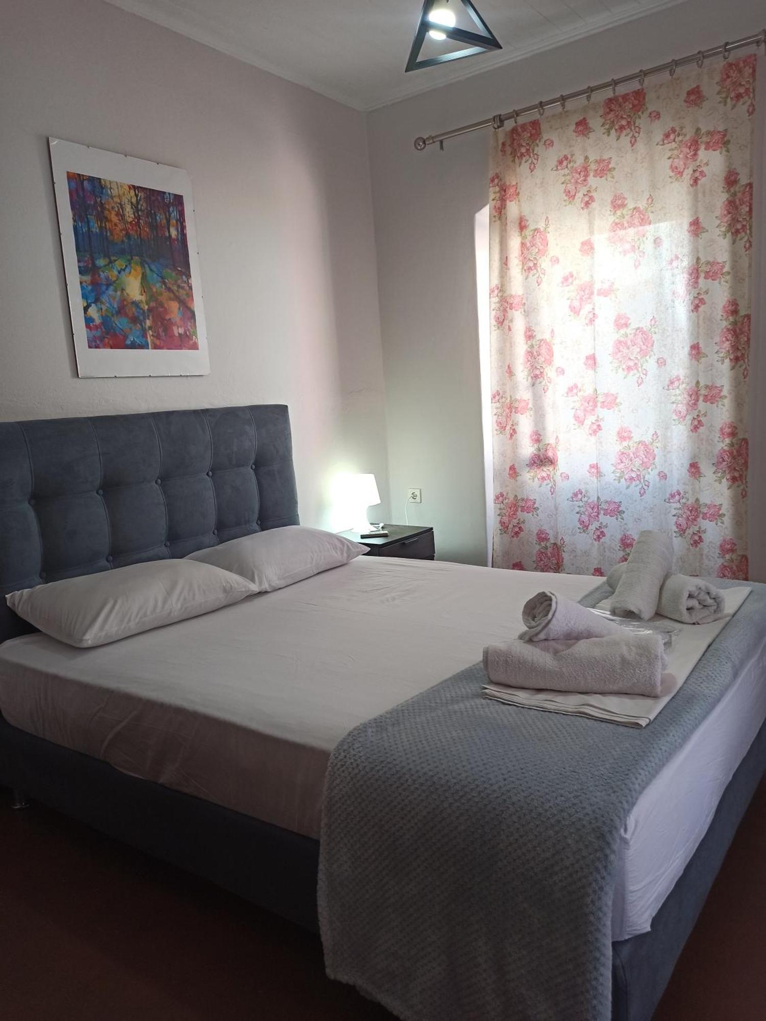 Poseidon Apartments Гайос Екстериор снимка