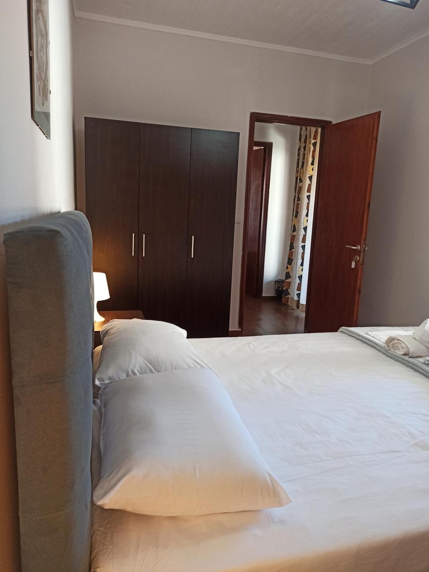 Poseidon Apartments Гайос Екстериор снимка