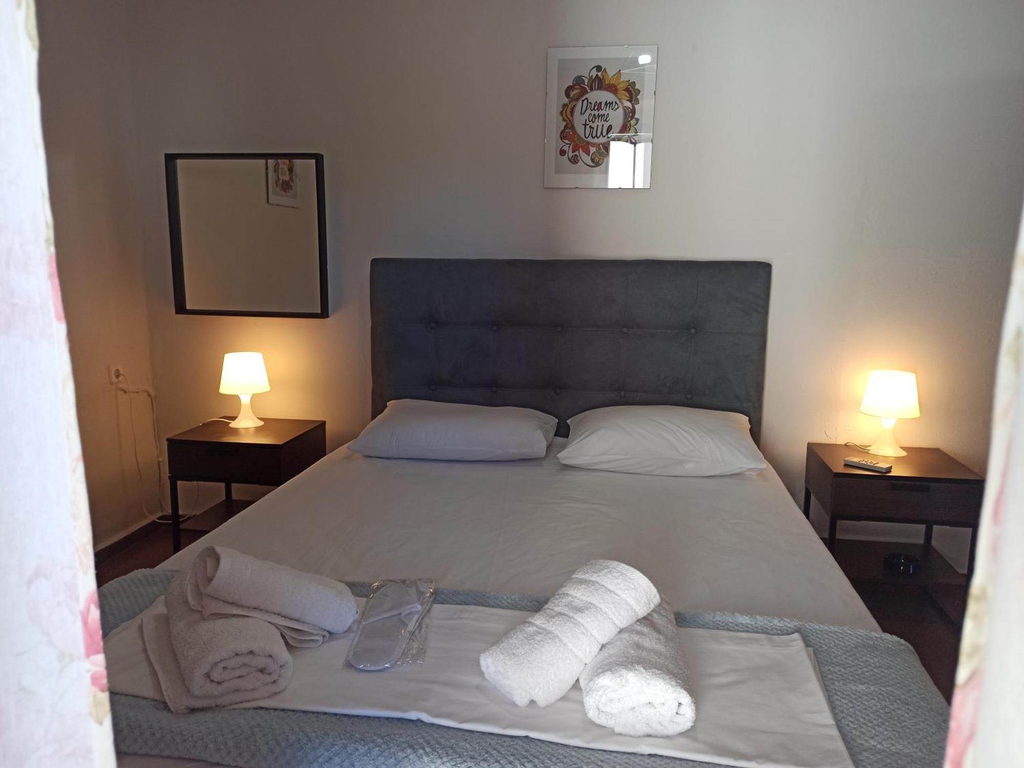 Poseidon Apartments Гайос Екстериор снимка