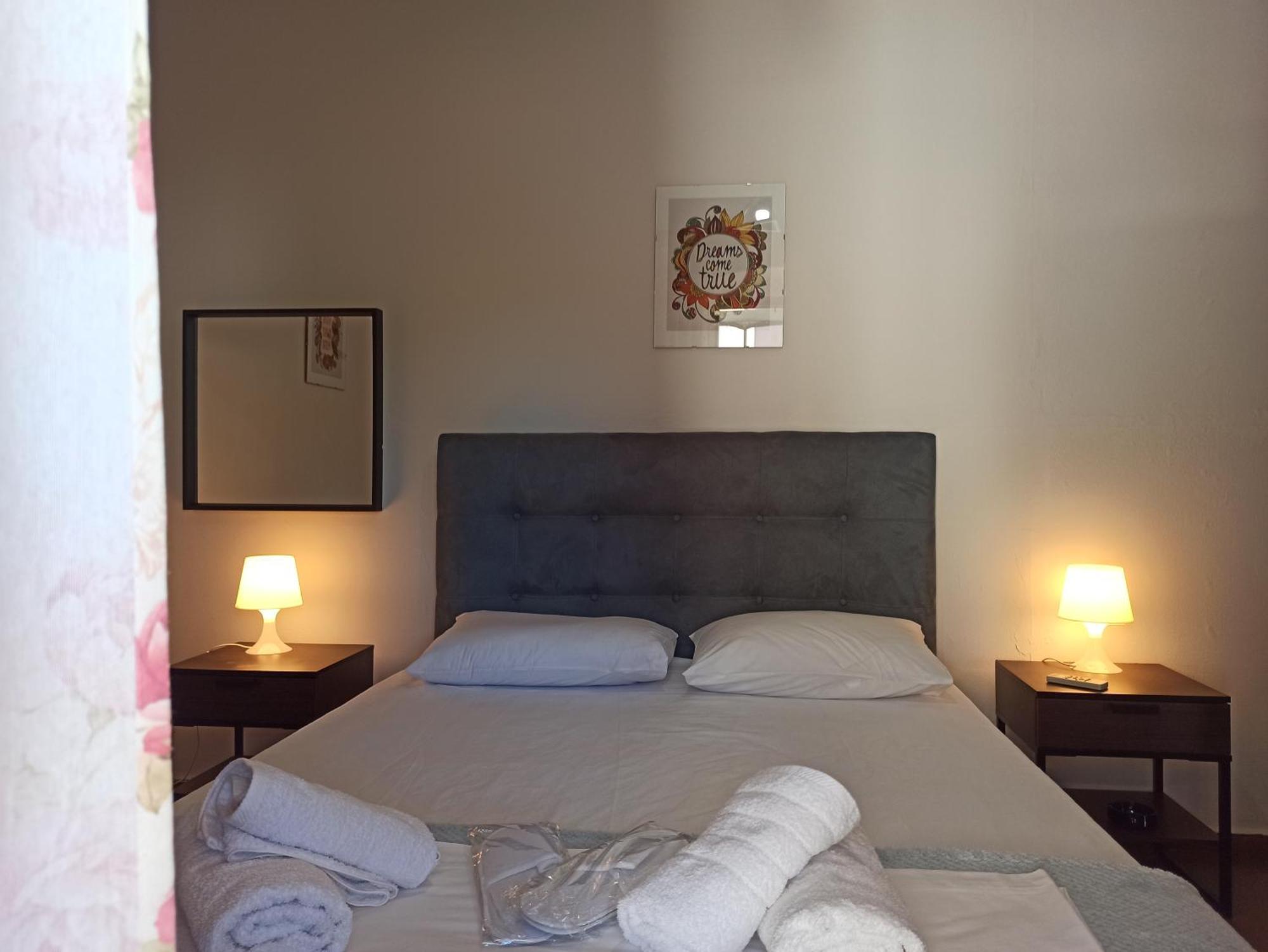 Poseidon Apartments Гайос Екстериор снимка