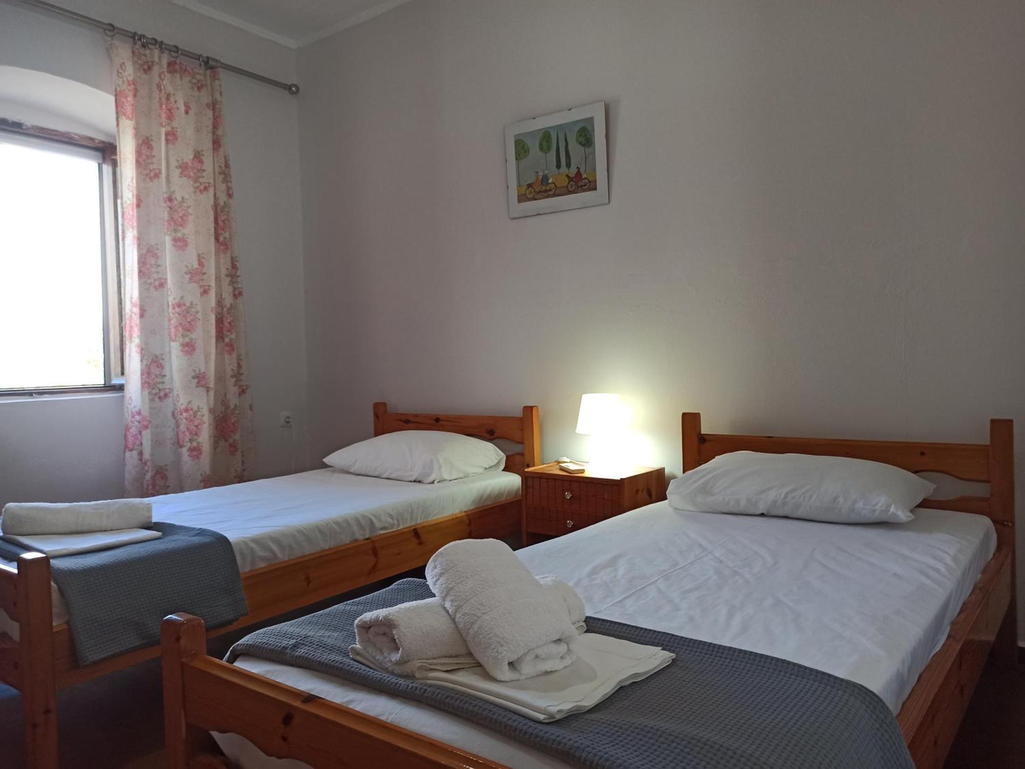 Poseidon Apartments Гайос Екстериор снимка
