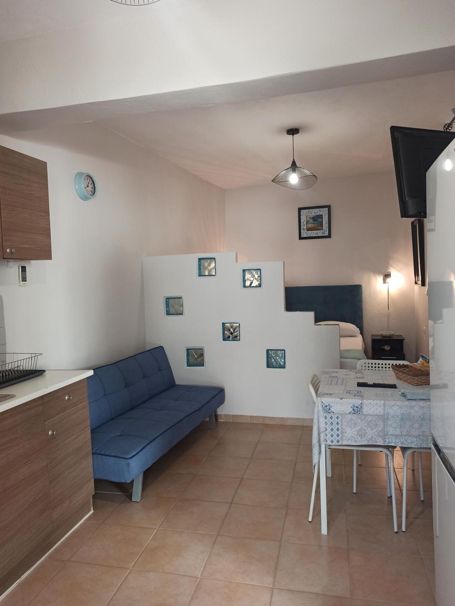 Poseidon Apartments Гайос Екстериор снимка