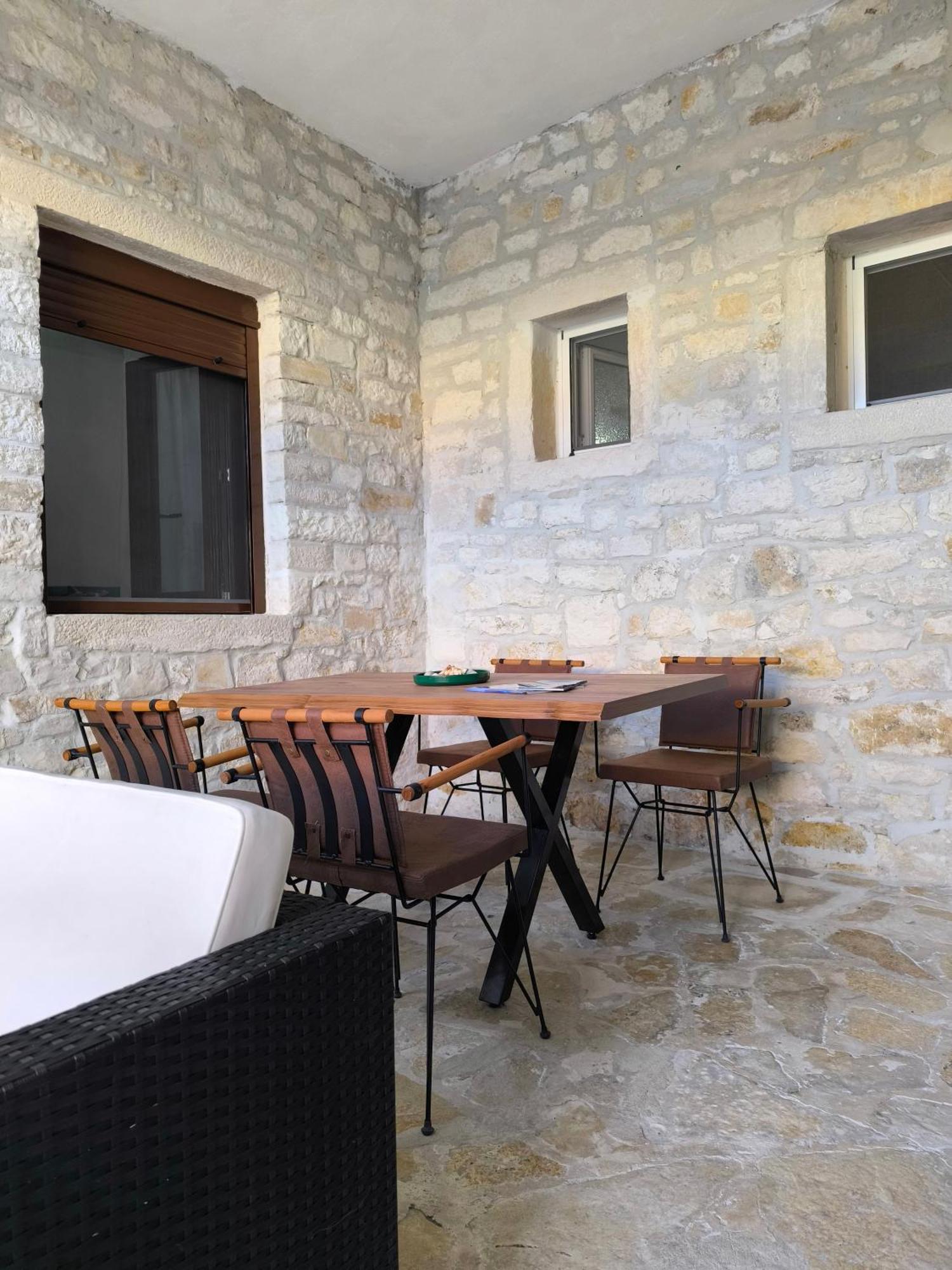 Poseidon Apartments Гайос Екстериор снимка