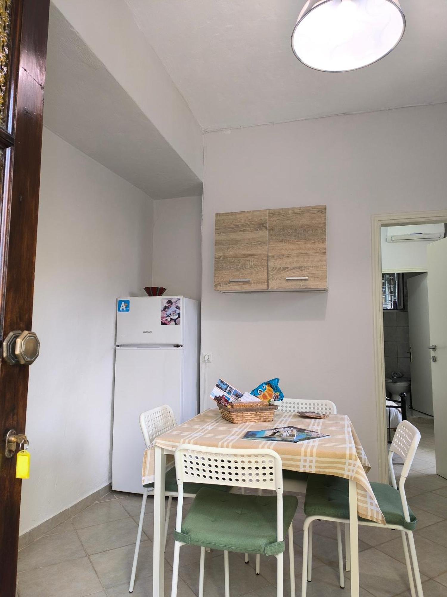 Poseidon Apartments Гайос Екстериор снимка
